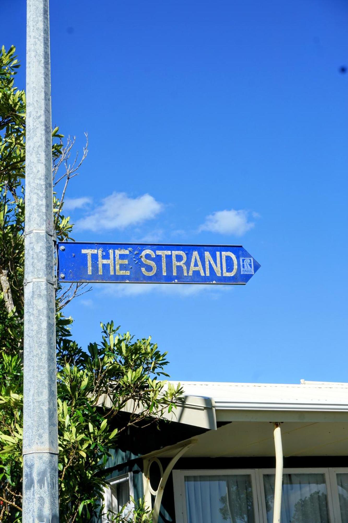 Last On The Strand, Russell - The Boathouse Exterior foto